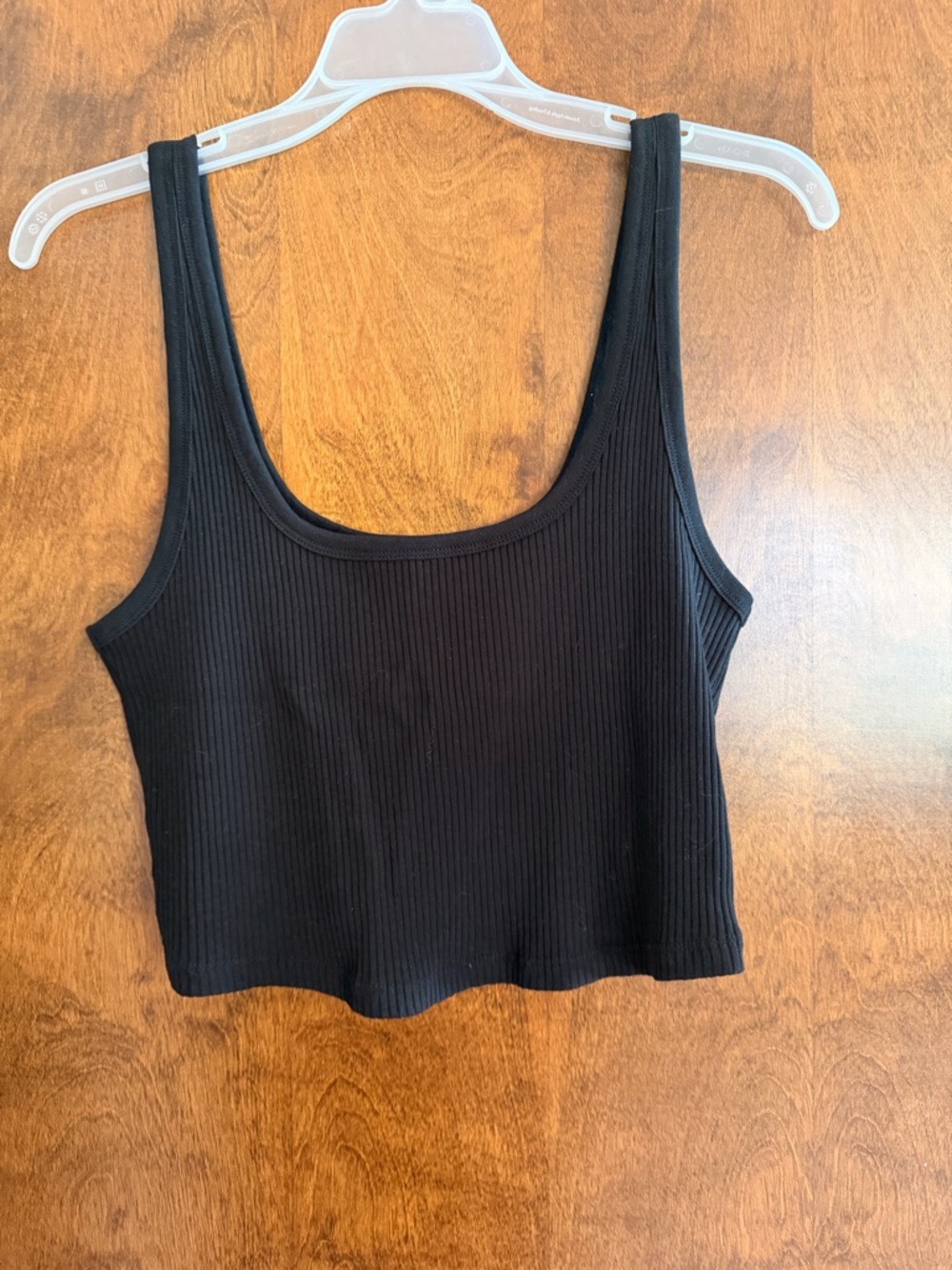 Old Navy Black Ribbed Scoop-Neck Cropped Tank